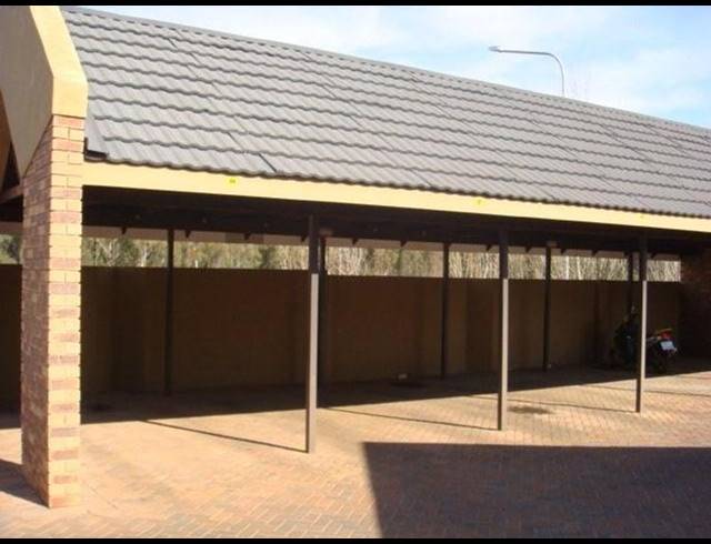 2 BEDROOM PROPERTY TO RENT IN DASSIE RAND
